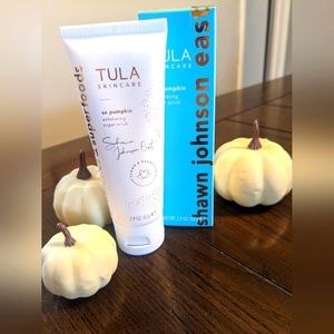 Exfoliating sugar scrub tula
